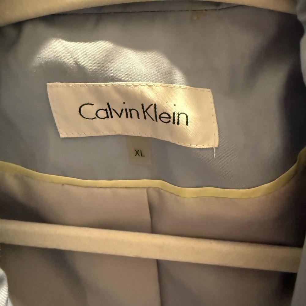 Calvin Klein Light Gray Double-Breasted Trench Coat - Picture 2 of 12